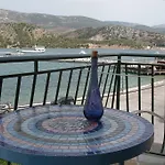 Marina 3*