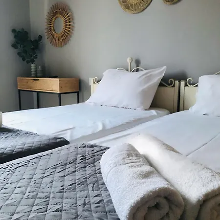 Marina Guest house 2*