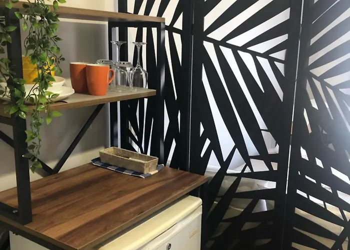 Marina Πανσιόν 3*